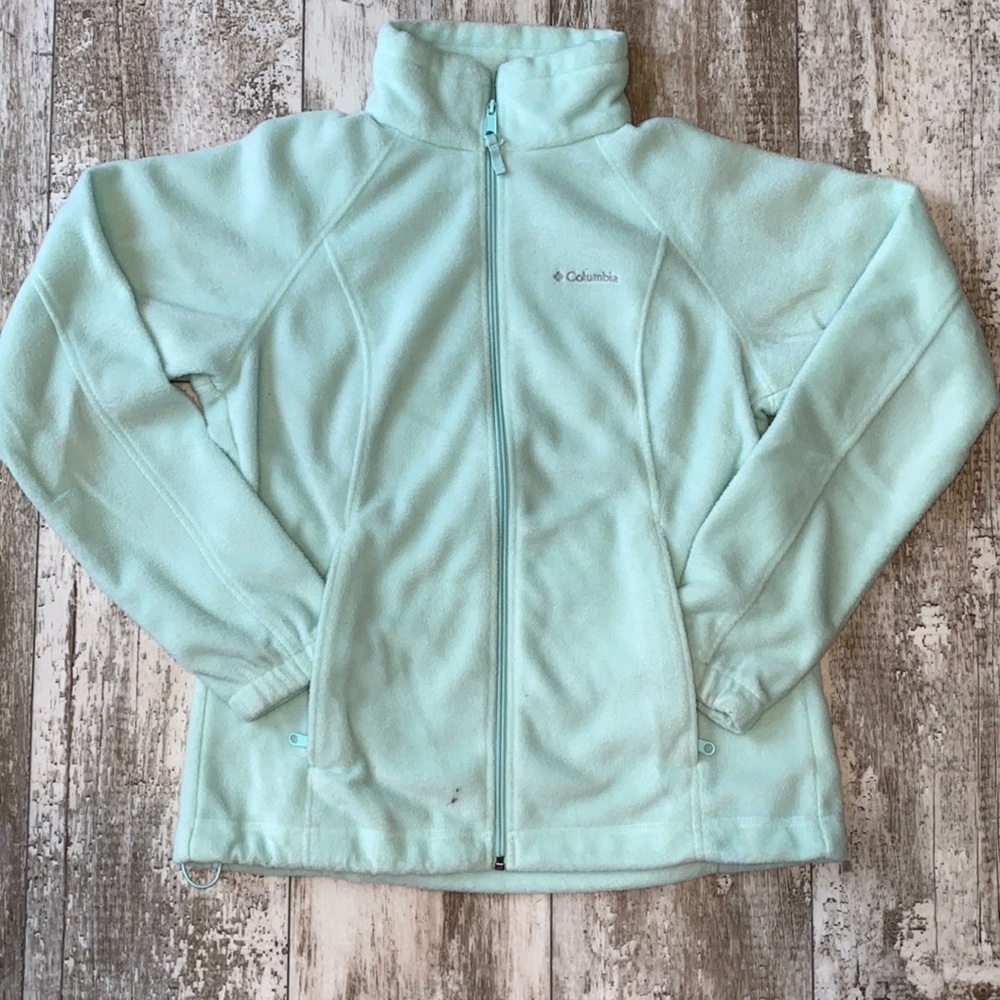 Columbia Women’s Fleece Zip Up Coat